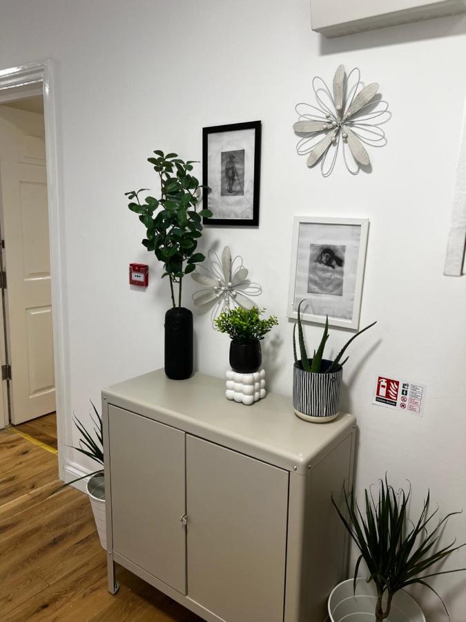 Cozy Flat London Apartment Екстериор снимка