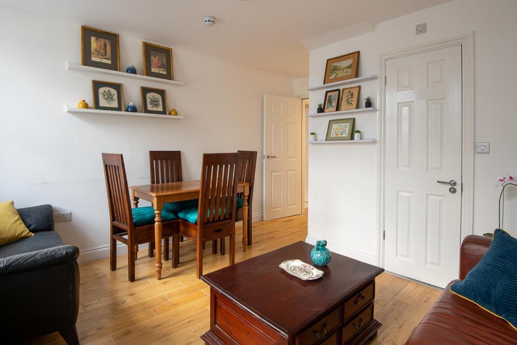 Cozy Flat London Apartment Екстериор снимка