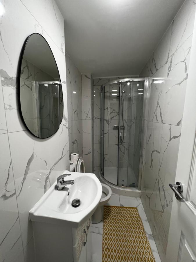 Cozy Flat London Apartment Екстериор снимка