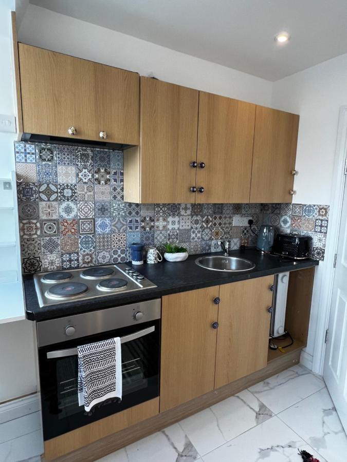 Cozy Flat London Apartment Екстериор снимка